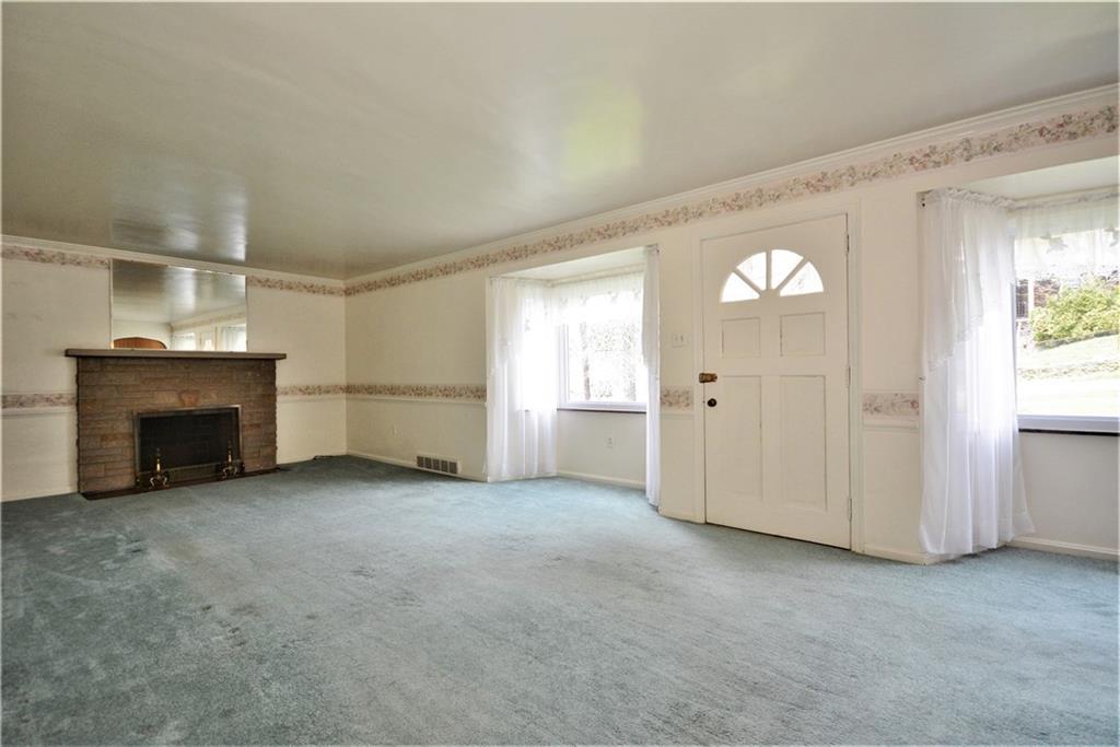 3812 Sunflower Road New Brighton, PA 15066 - Photo 6 of 23 Gallery Image 6