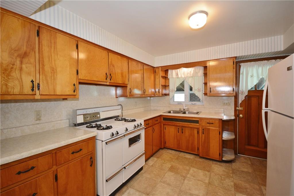 3812 Sunflower Road New Brighton, PA 15066 - Photo 10 of 23 Gallery Image 10