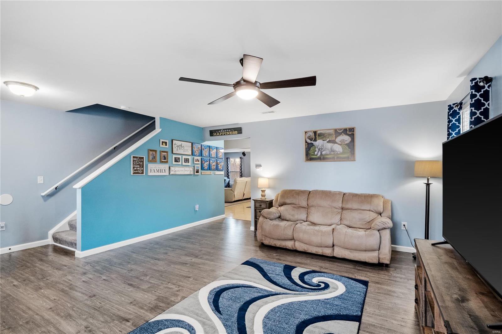 348 Falling Leaf Way Mascoutah, IL 62258 - Photo 3 of 11