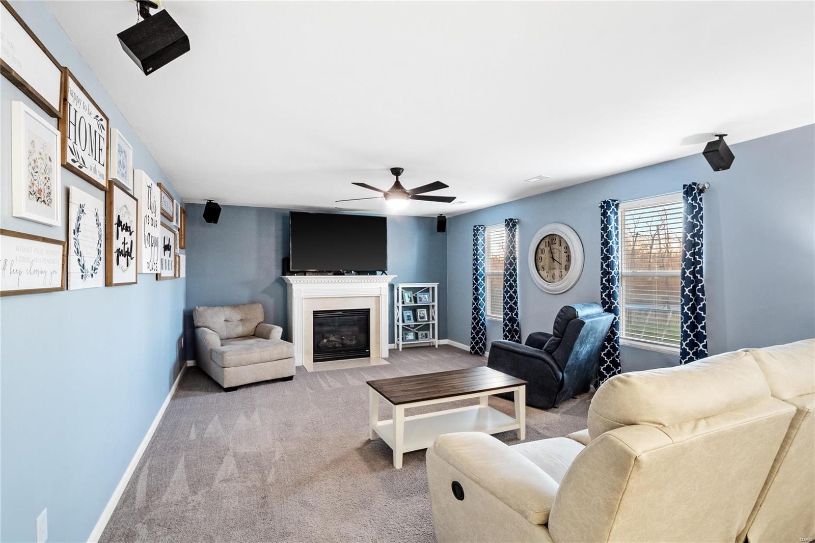 348 Falling Leaf Way Mascoutah, IL 62258 - Photo 4 of 11