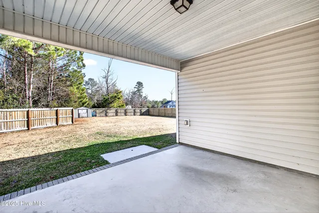 $300,000 | 401 McCall Drive, Jacksonville, NC 28540