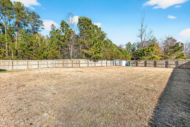 $300,000 | 401 McCall Drive, Jacksonville, NC 28540