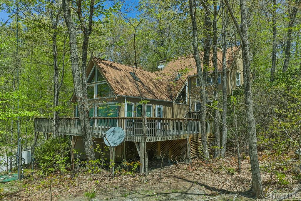 118 Eagle Ridge Road Sapphire, NC 28774 - Photo 5 of 44 Gallery Image 5