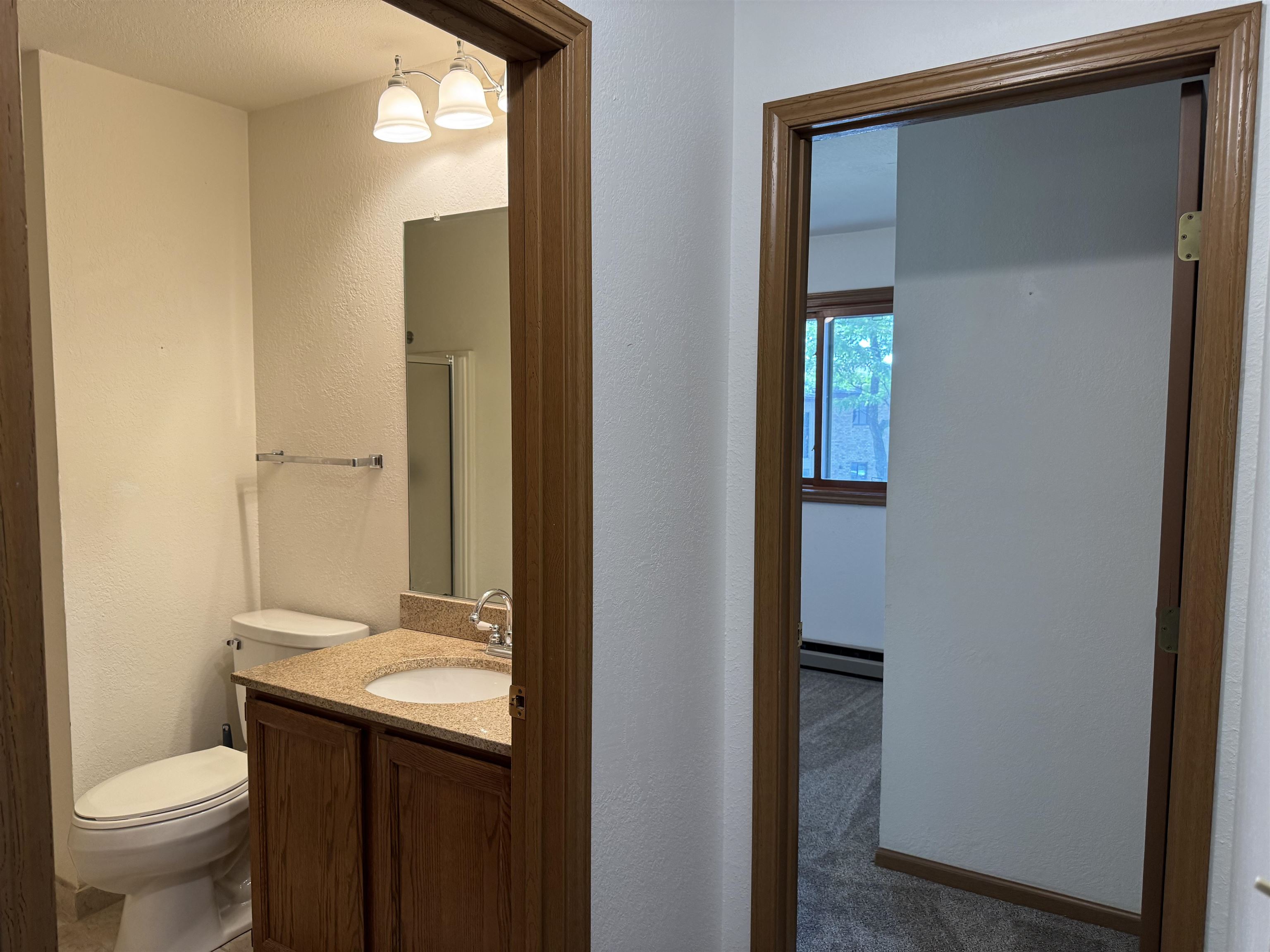 280 North Campbell Road, Unit C Oshkosh, WI 54902 - Photo 17 of 24