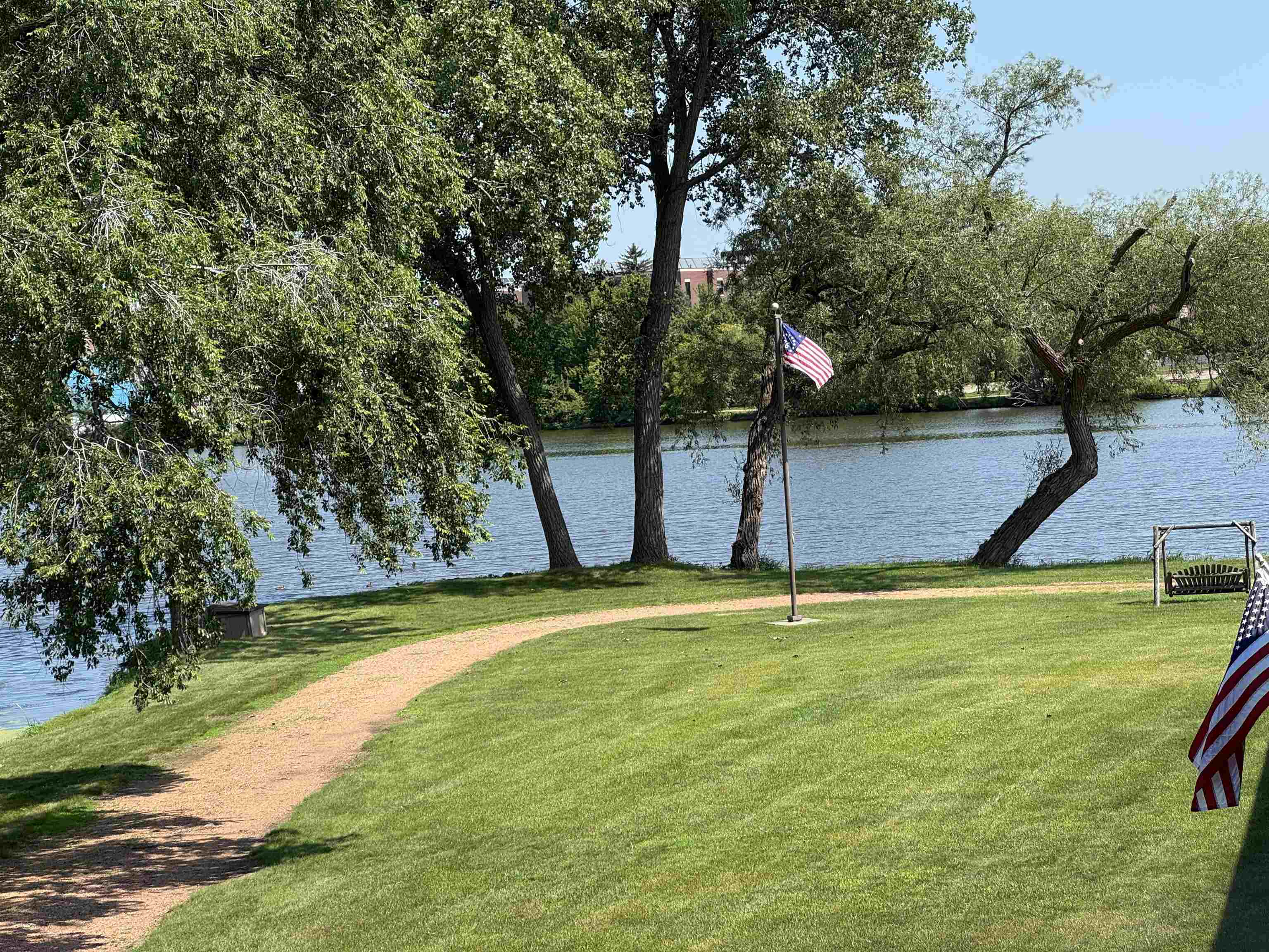 280 North Campbell Road, Unit C Oshkosh, WI 54902 - Photo 2 of 24