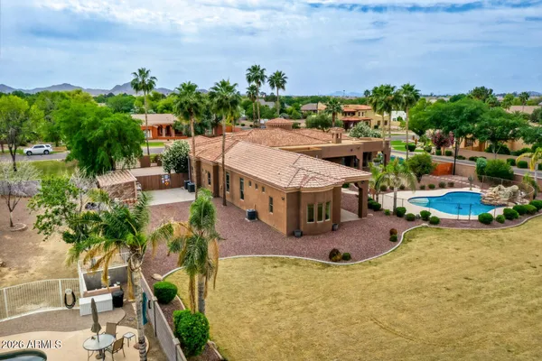 $1,700,000 | 2726 Vía De Arboles, Gilbert, AZ 85298