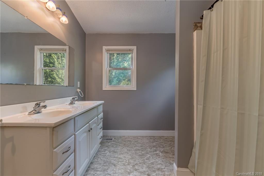 3709 Pearidge Road Bostic, NC 28018 - Photo 19 of 32 Gallery Image 19