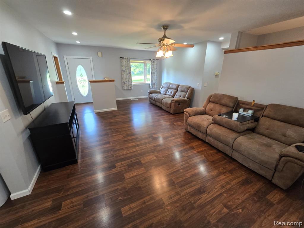 7647 Kitchen Road Goodells, MI 48027 - Photo 11 of 33