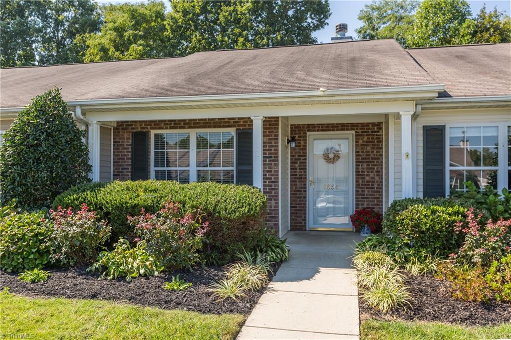 2884 WaterStone Loop High Point, NC 27265 - Photo 2 of 21
