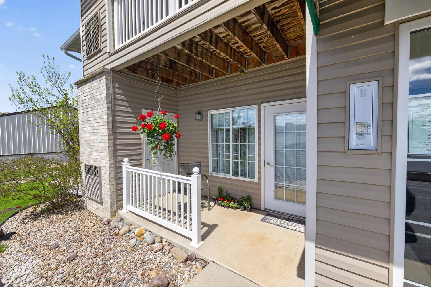 2022 29th Place Northwest, Unit 103 Rochester, MN 55901 - Photo 14 of 16