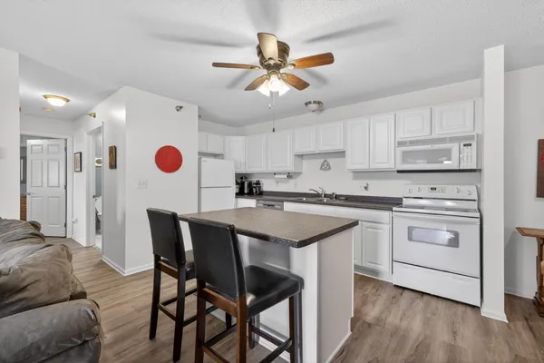 $170,000 | 2022 29th Place Northwest, Unit 103, Rochester, MN 55901