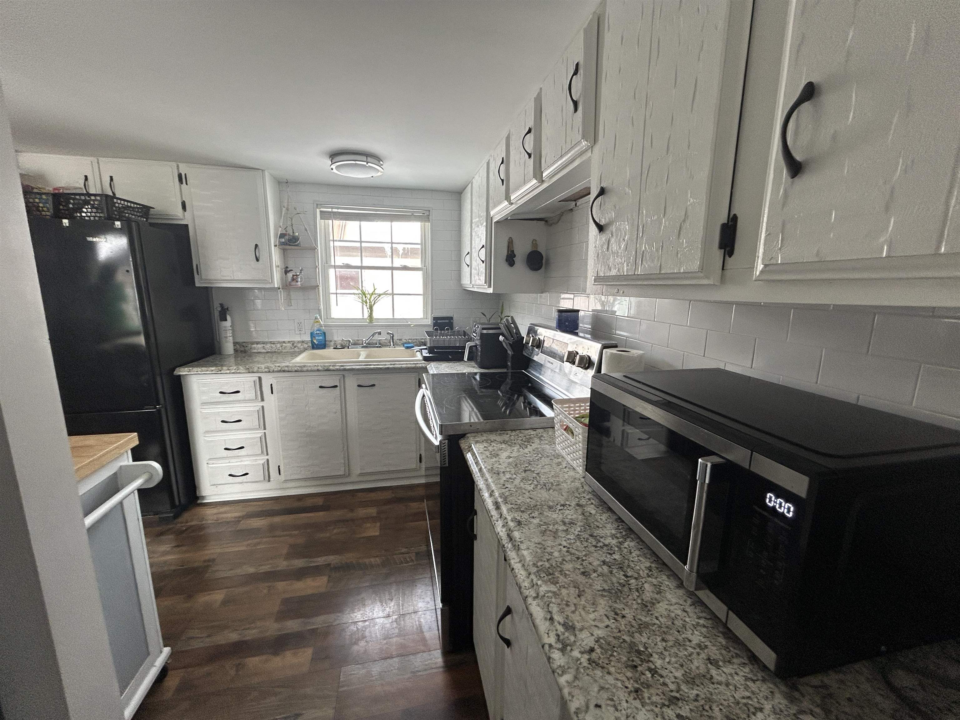 34 Moose Lane Rochester, NH 03867 - Photo 8 of 43