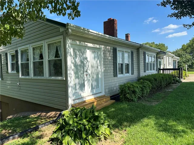 $220,000 | 10015 Highway 268, Elkin, NC 28621