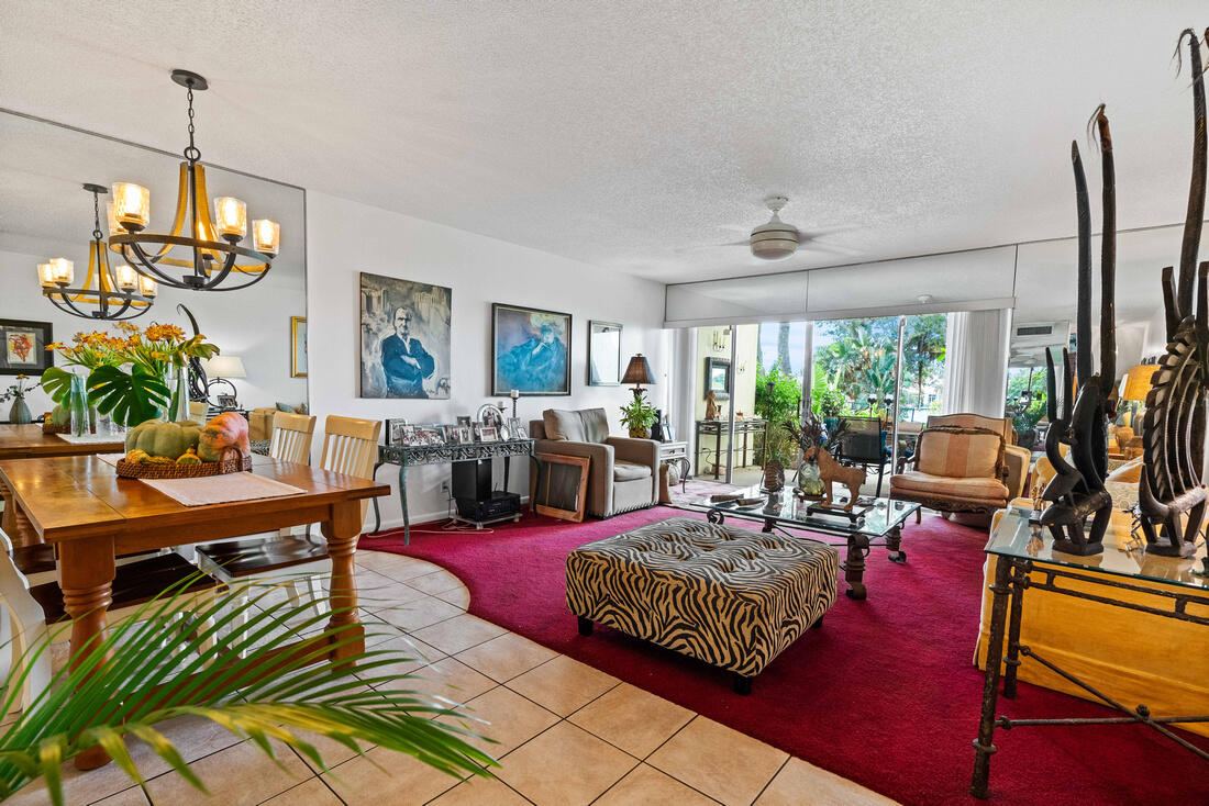 392 Golfview Road, Unit B North Palm Beach, FL 33408 - Photo 8 of 16 303_247_3996341_3406239892_5