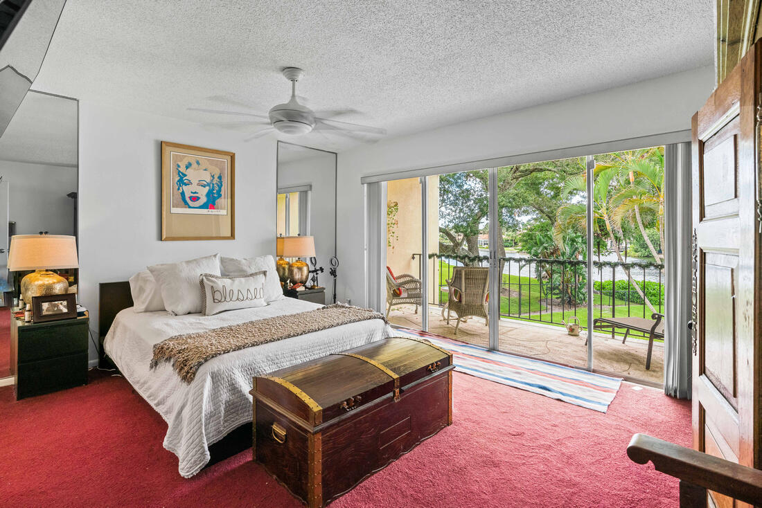 392 Golfview Road, Unit B North Palm Beach, FL 33408 - Photo 10 of 16 95_285_3996341_3406241304_5