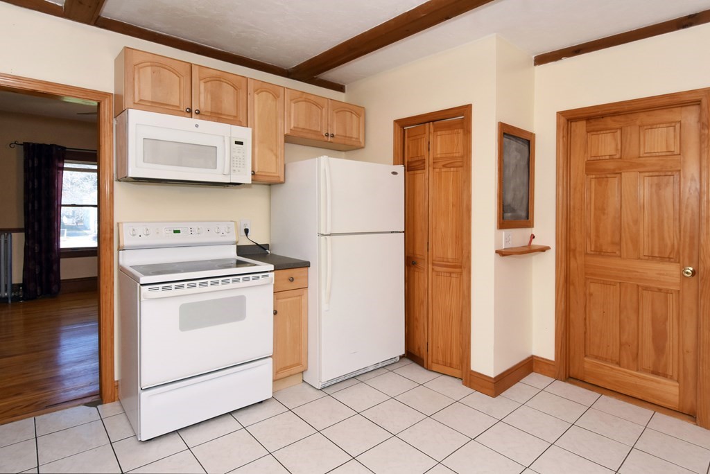 6 Weden Lane Worcester, MA 01607 - Photo 14 of 34 Gallery Image 14