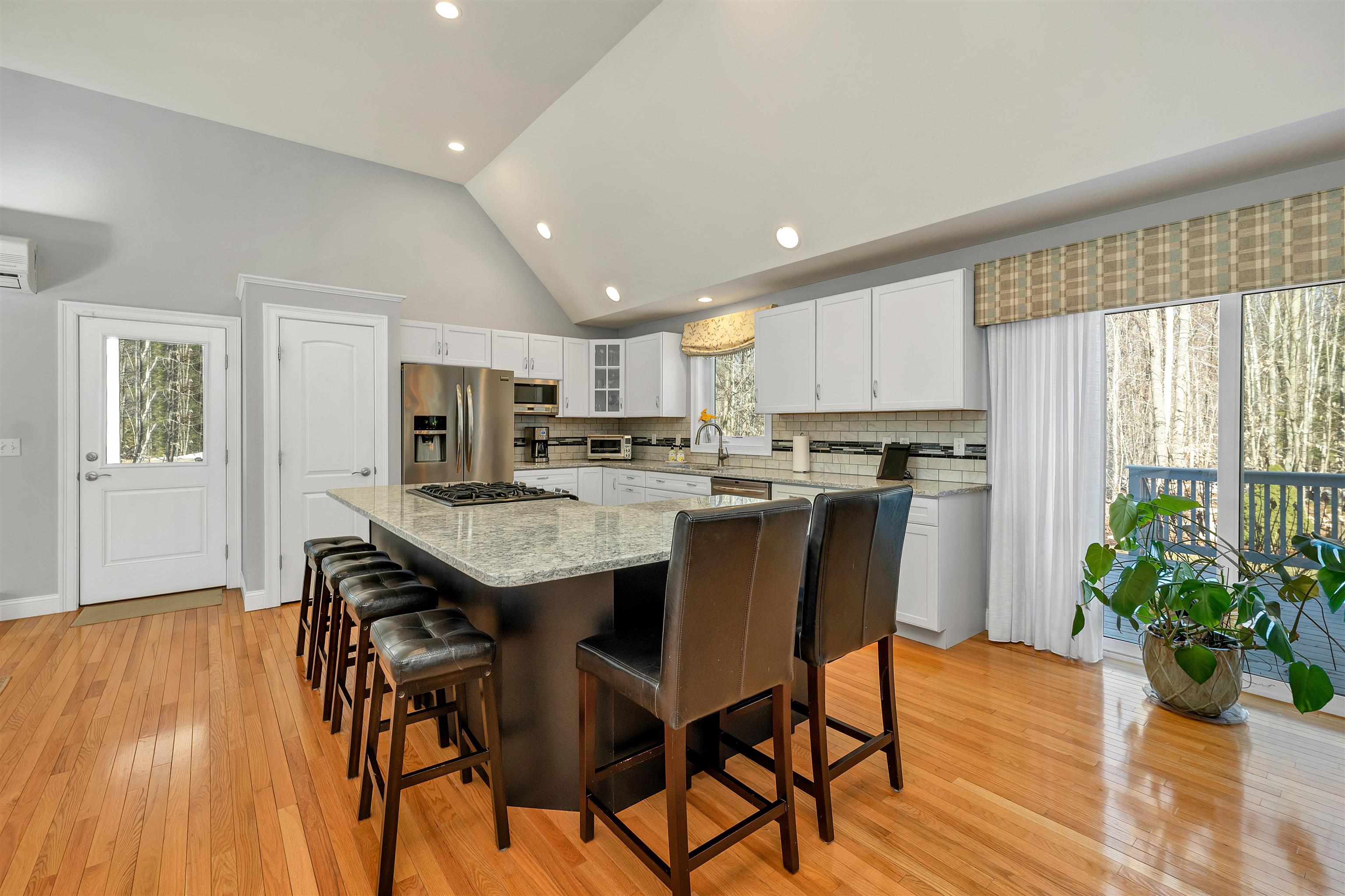 51 Reed Road Alton, NH 03810 - Photo 11 of 40