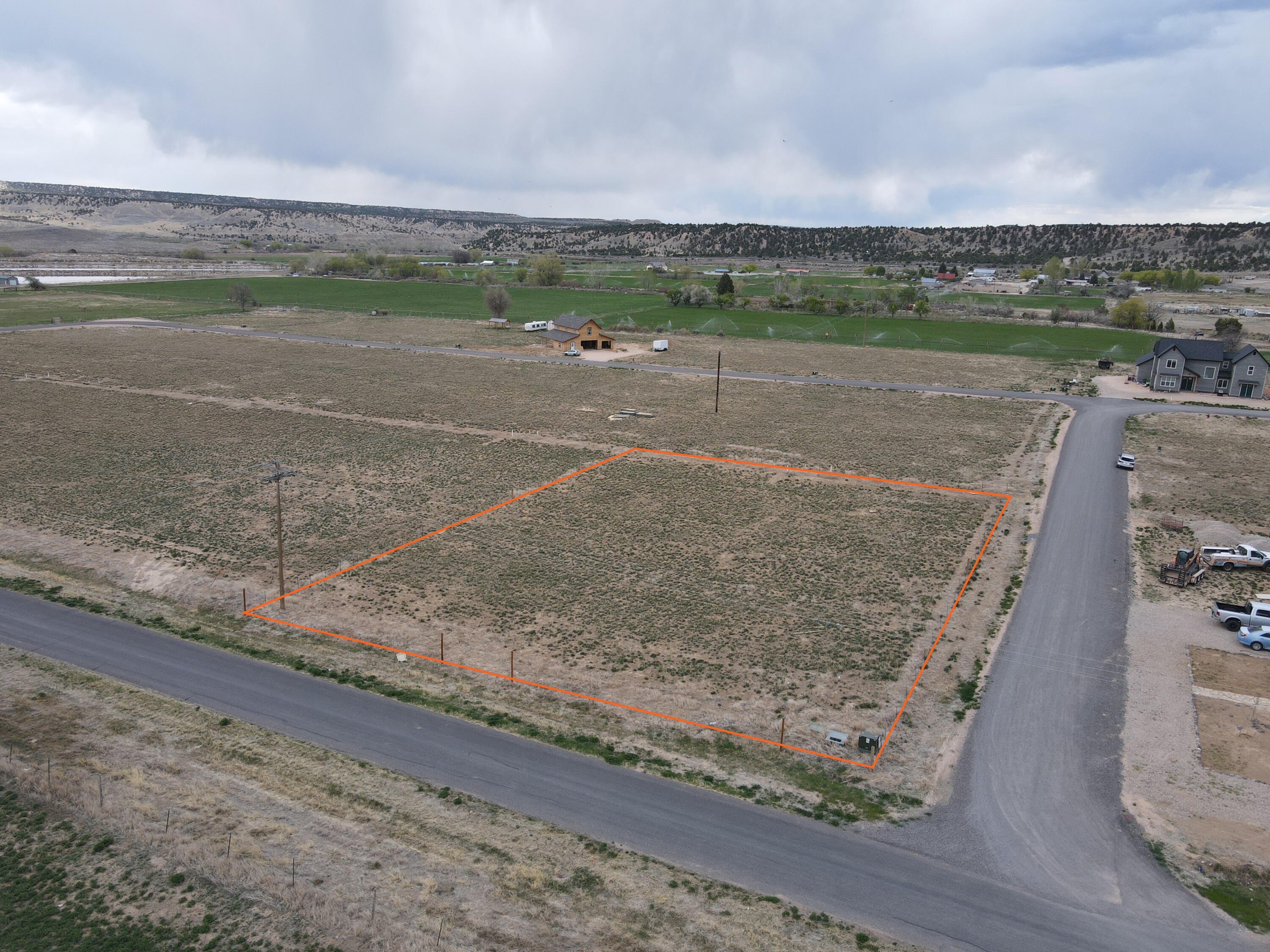 330 East Center Street Tropic, UT 84776 - Photo 3 of 5 Looking South