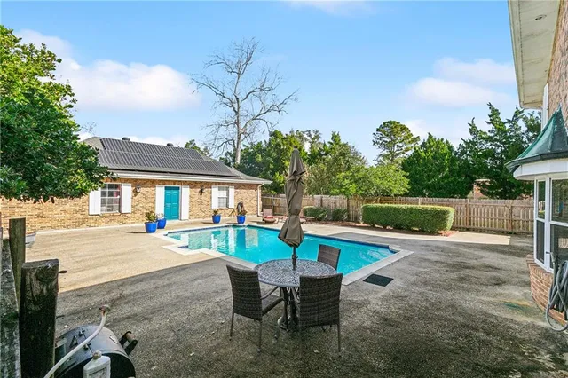 $565,000 | 1913 Bayou Road, St. Bernard, LA 70085
