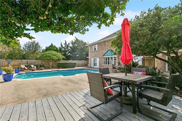 $565,000 | 1913 Bayou Road, St. Bernard, LA 70085