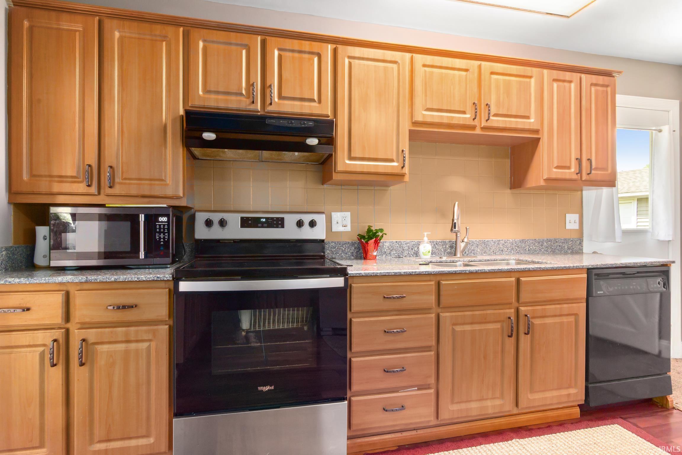 4877 West Martin Road Newburgh, IN 47630 - Photo 15 of 35 Gallery Image 15