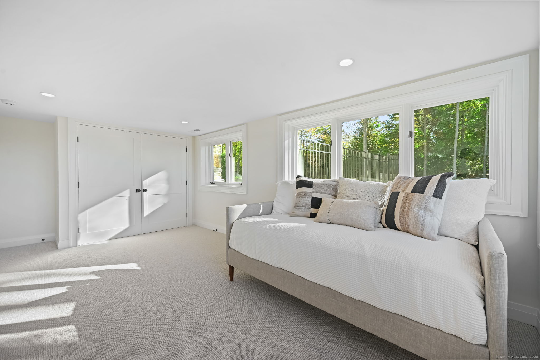 71 Peaceable Ridge Road Ridgefield, CT 06877 - Photo 38 of 40