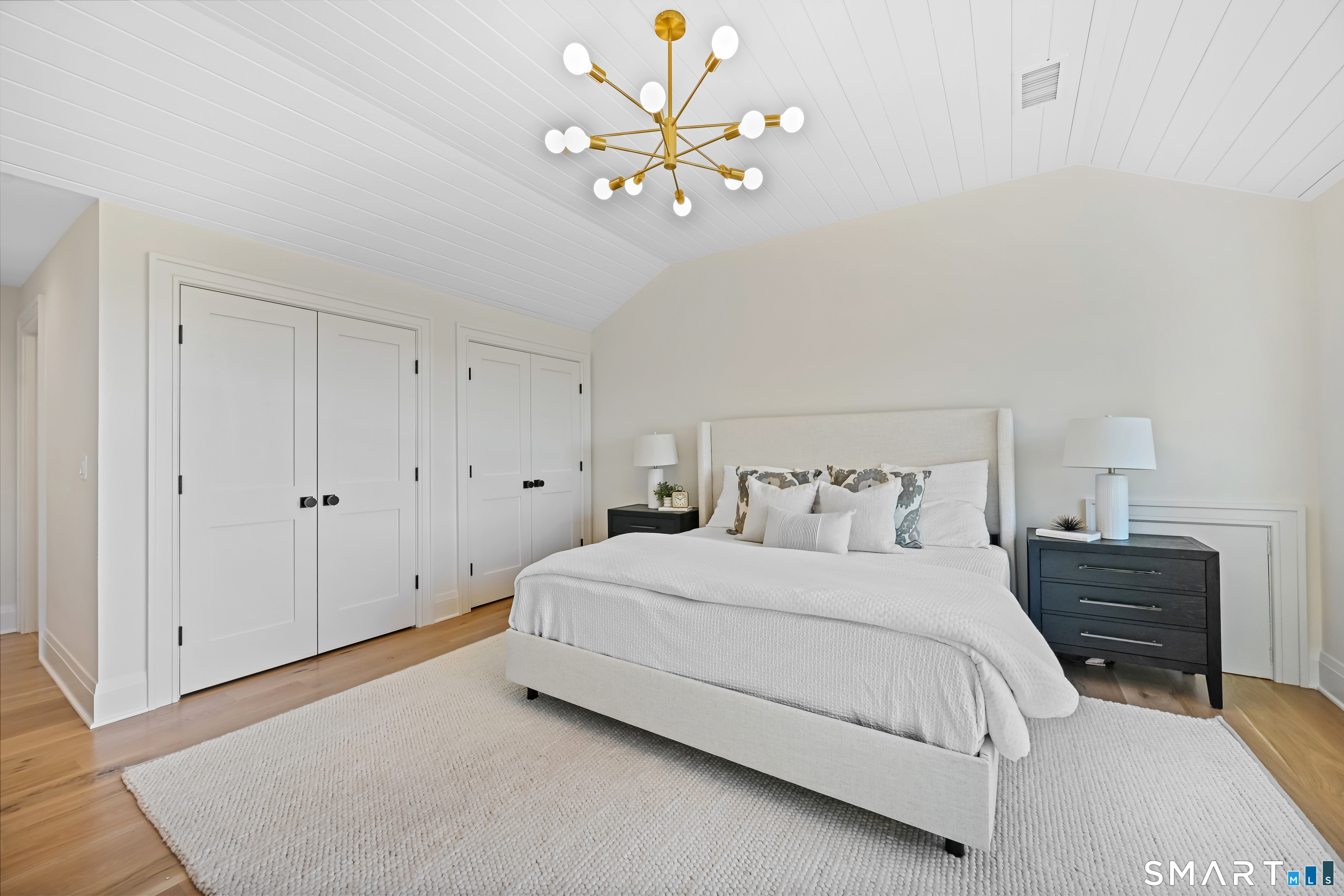 71 Peaceable Ridge Road Ridgefield, CT 06877 - Photo 5 of 40