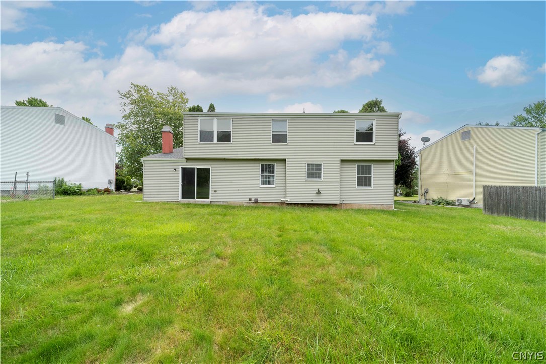 8296 Swallow Path Liverpool, NY 13090 - Photo 5 of 49 Gallery Image 5