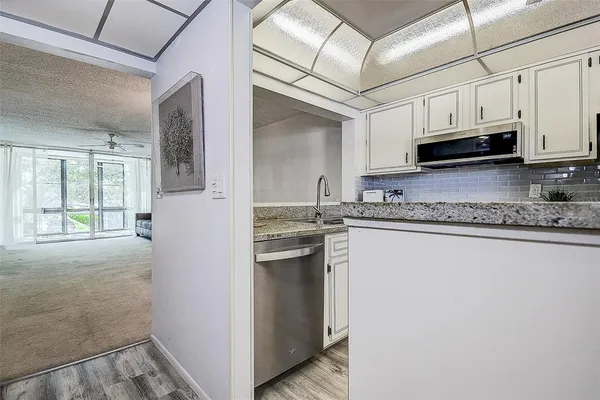 $161,000 | 12300 Vonn Road, Unit 7203, Largo, FL 33774