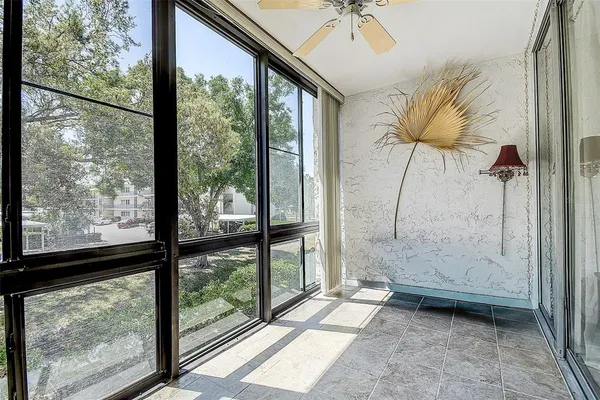 $161,000 | 12300 Vonn Road, Unit 7203, Largo, FL 33774