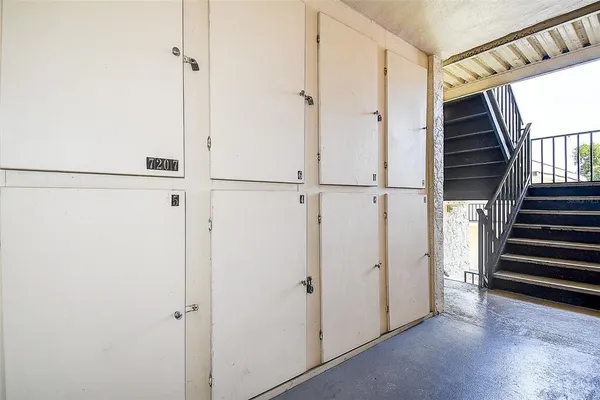 $161,000 | 12300 Vonn Road, Unit 7203, Largo, FL 33774