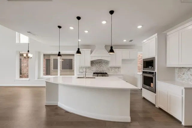 $1,098,165 | 2428 Bussey Drive, Irving, TX 75062