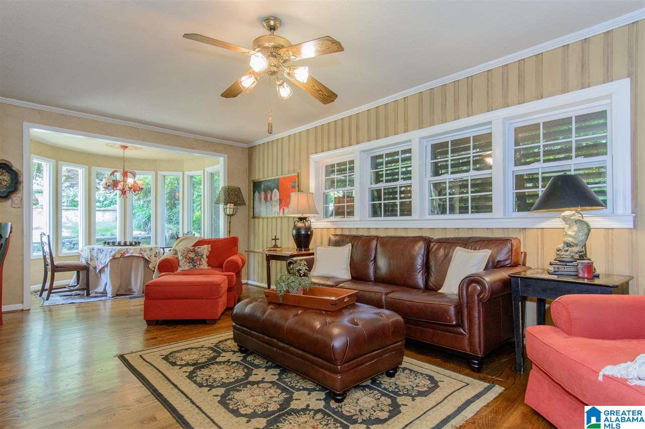1724 Saulter Road Homewood, AL 35209 - Photo 17 of 49