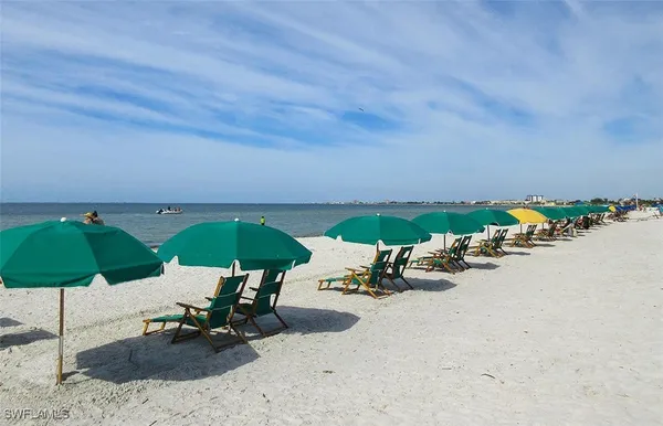 $350,000 | 22652 Island Pines Way, Unit 254, Fort Myers Beach, FL 33931