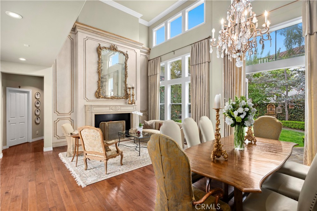 41 Whitehall Newport Beach, CA 92660 - Photo 3 of 22