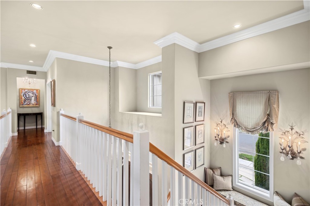 41 Whitehall Newport Beach, CA 92660 - Photo 9 of 22