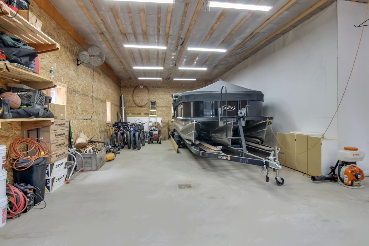 7828 Bennett Road Williamsburg, MI 49690 - Photo 32 of 36 1898950-31.JPG
