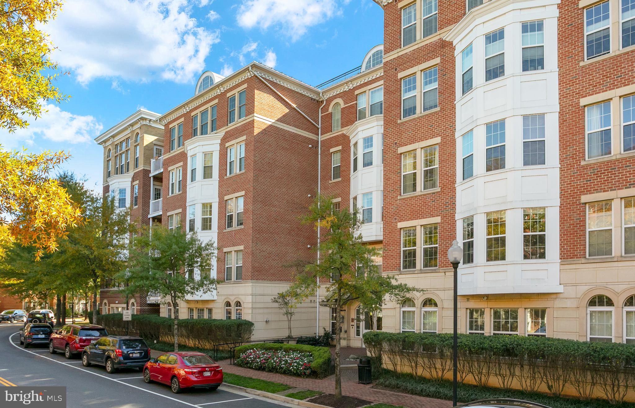 400 Cameron Station Boulevard, Unit 308 Alexandria, VA 22304 - Photo 32 of 46 a front view of a building with street view