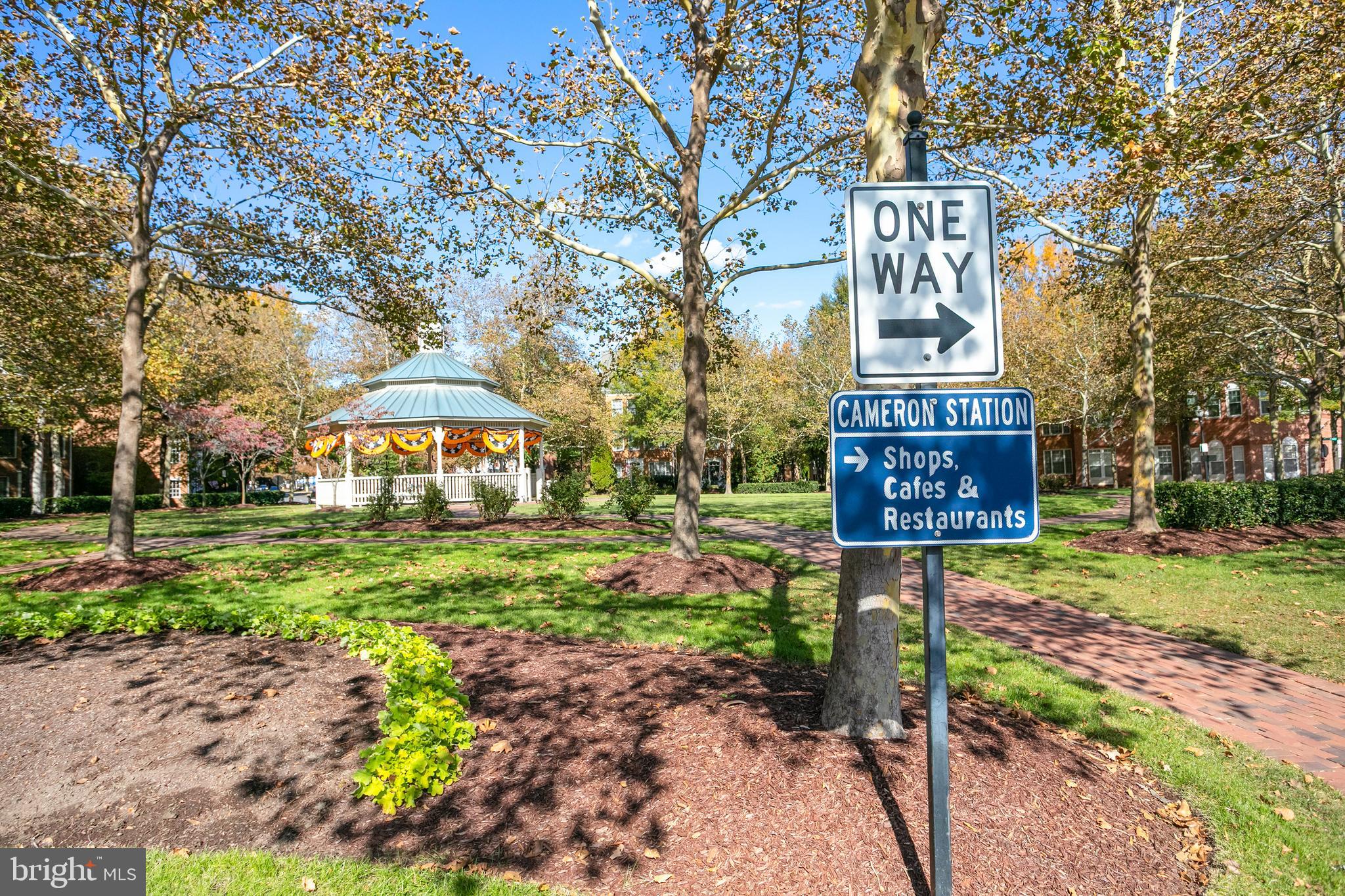 400 Cameron Station Boulevard, Unit 308 Alexandria, VA 22304 - Photo 36 of 46 a sign board with yellow lighting in front of it