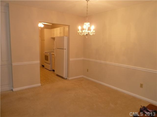 1323 Queens Road, Unit 219 Charlotte, NC 28207 - Photo 5 of 7