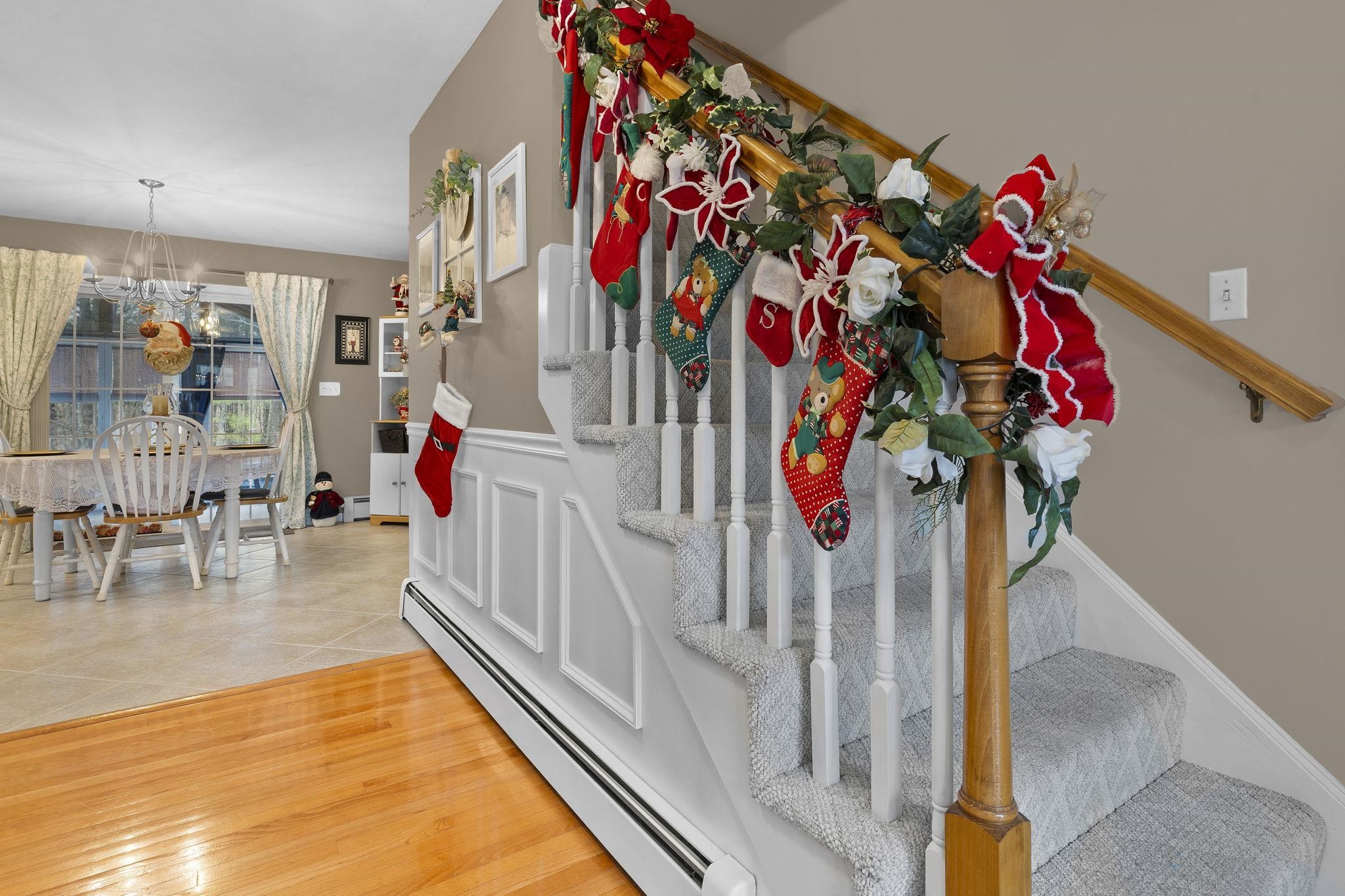 19 Colonial Drive Londonderry, NH 03053 - Photo 16 of 58