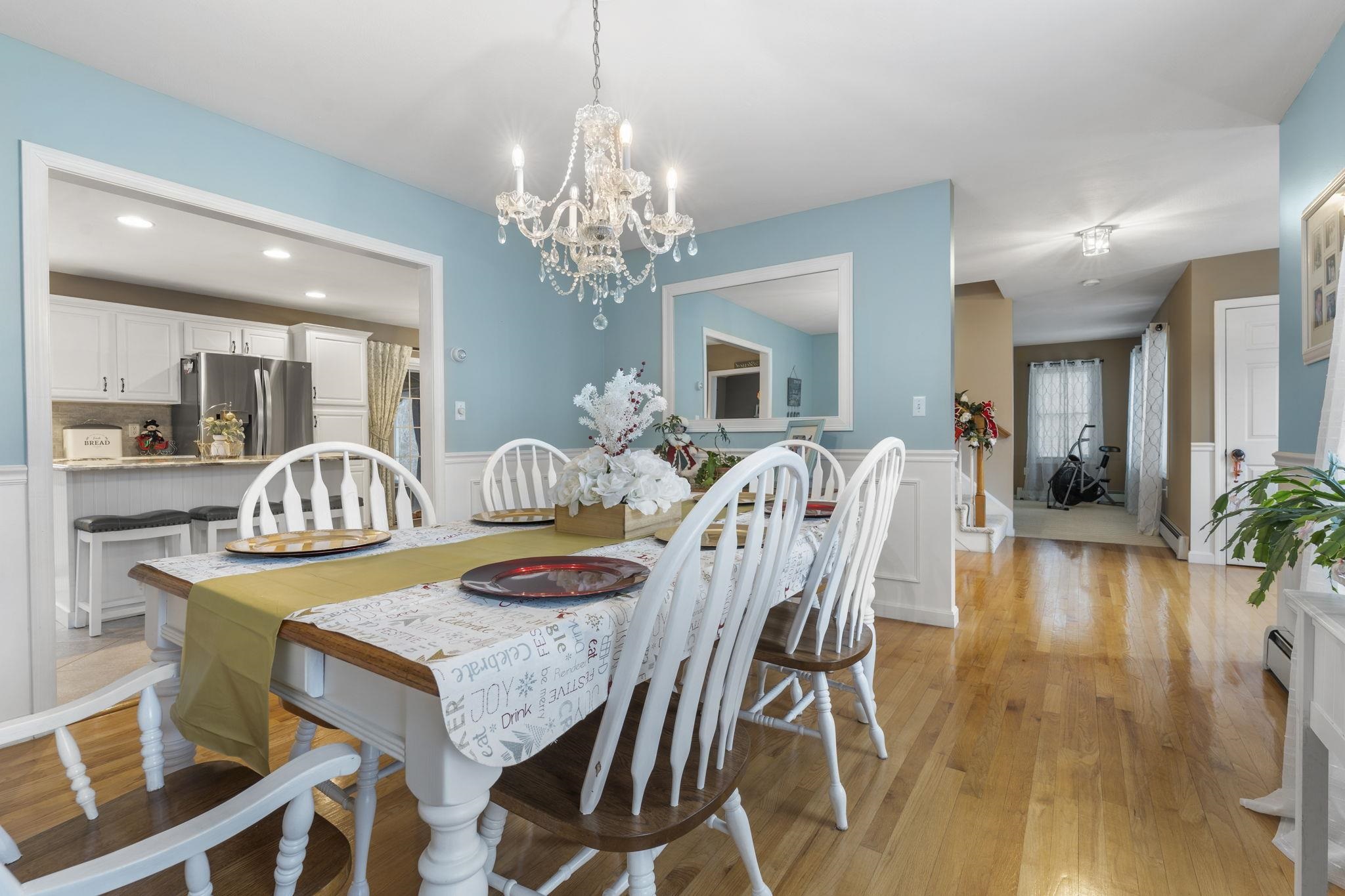 19 Colonial Drive Londonderry, NH 03053 - Photo 27 of 58