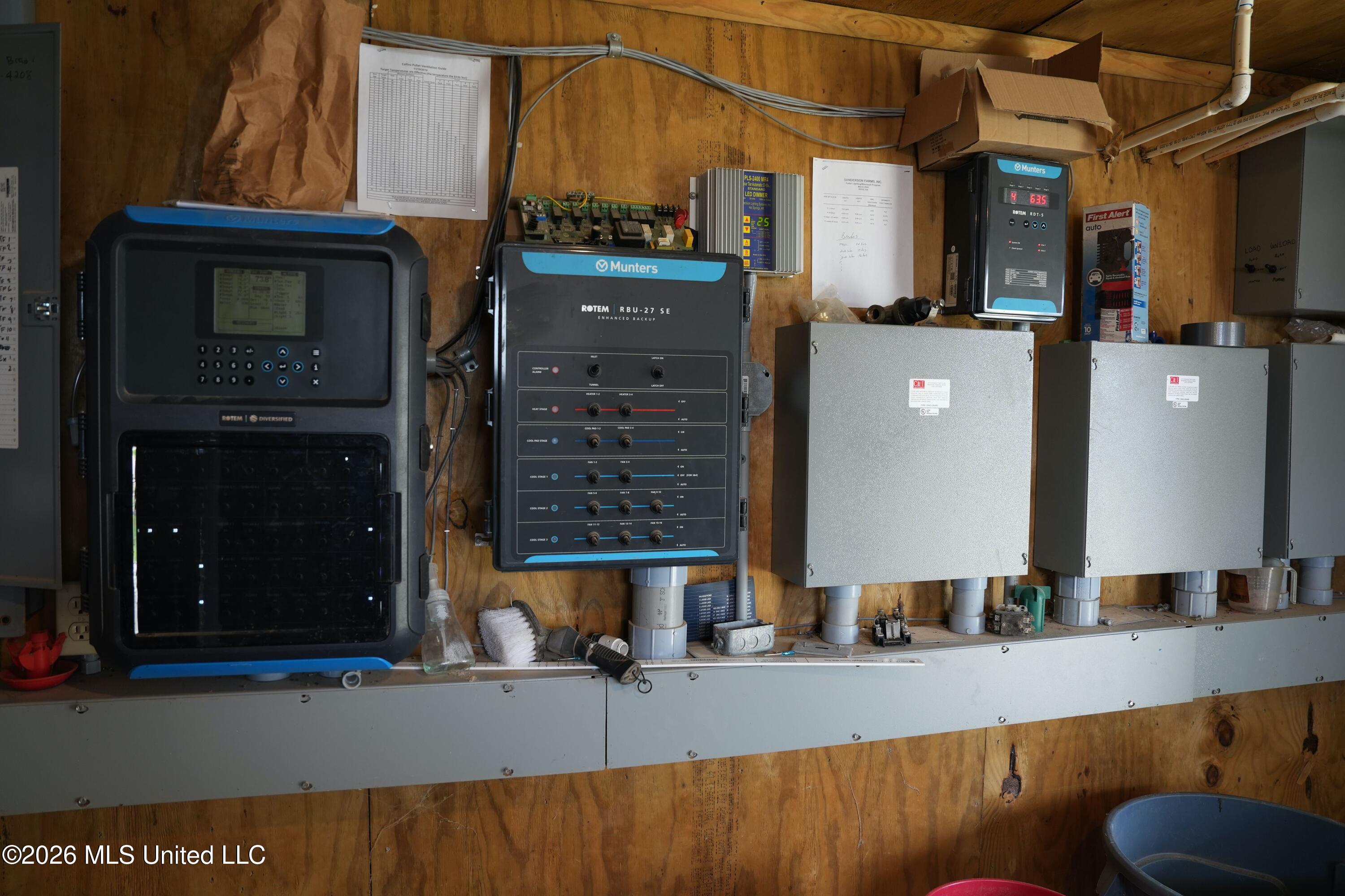 53 Jones Chapel Road Collins, MS 39428 - Photo 16 of 46 DSC02077