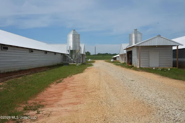$2,300,000 | 53 Jones Chapel Road, Collins, MS 39428