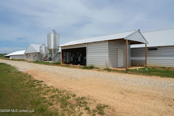$2,300,000 | 53 Jones Chapel Road, Collins, MS 39428