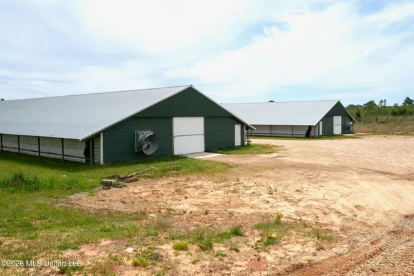$2,300,000 | 53 Jones Chapel Road, Collins, MS 39428