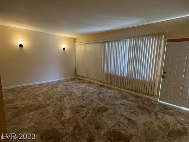 $1,600 | 539 East St Louis Avenue, Unit 209, Las Vegas, NV 89104
