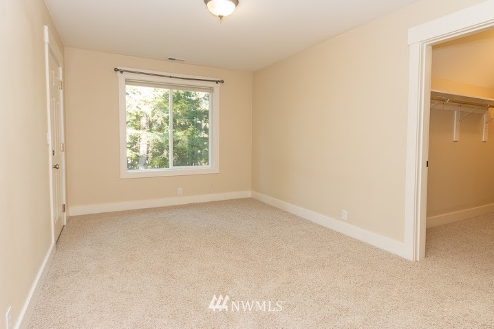 768 Southwest Oak Road Port Orchard, WA 98367 - Photo 18 of 25 Gallery Image 18