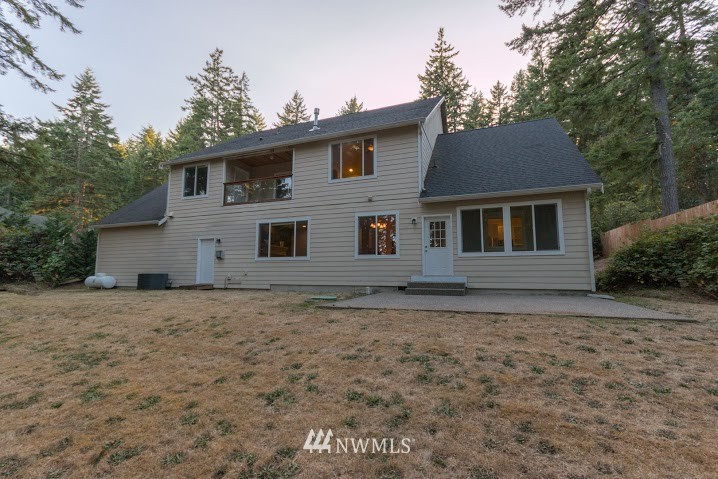 768 Southwest Oak Road Port Orchard, WA 98367 - Photo 24 of 25 Gallery Image 24