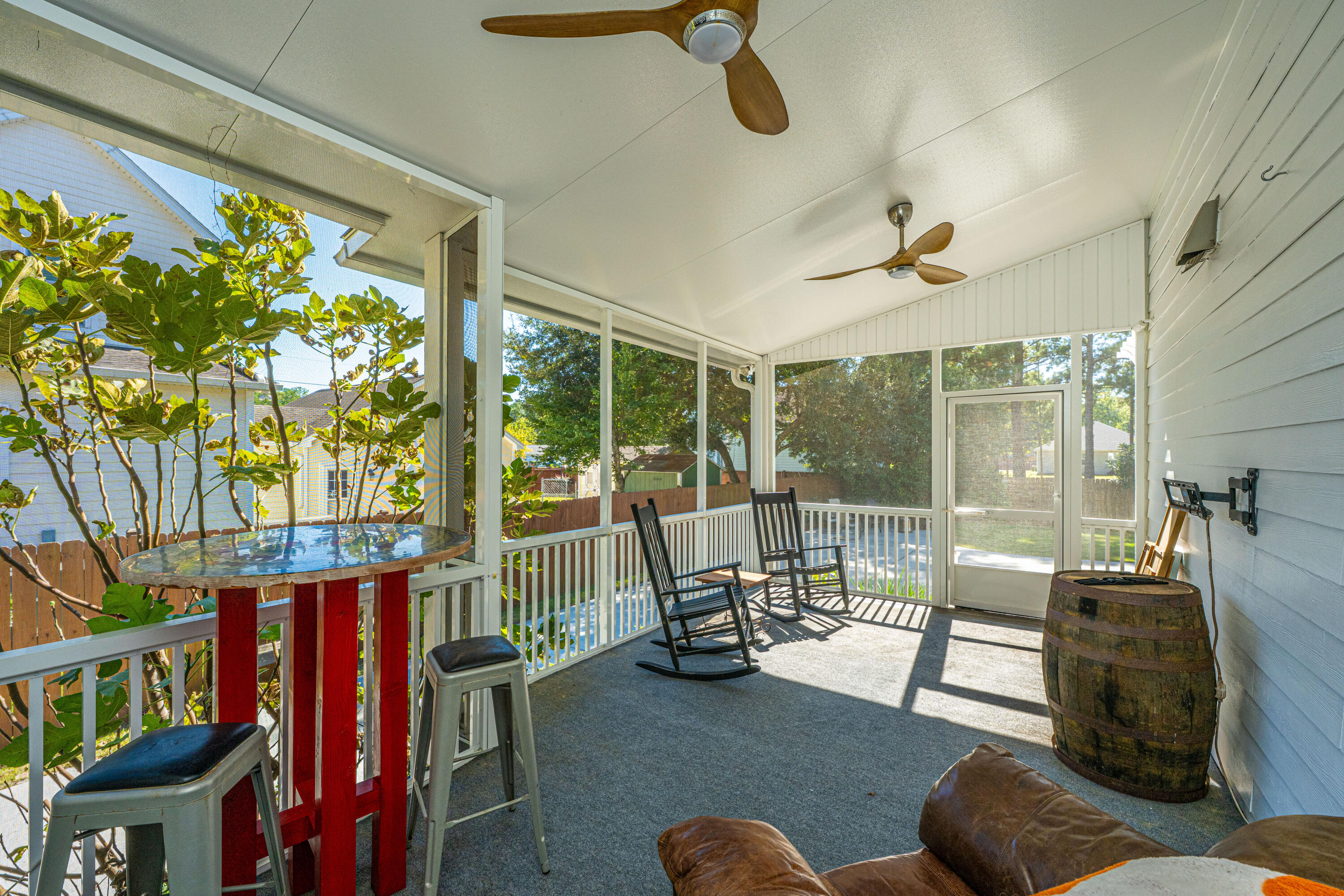 455 Slidel Street Summerville, SC 29485 - Photo 14 of 33 455SlidelSt049